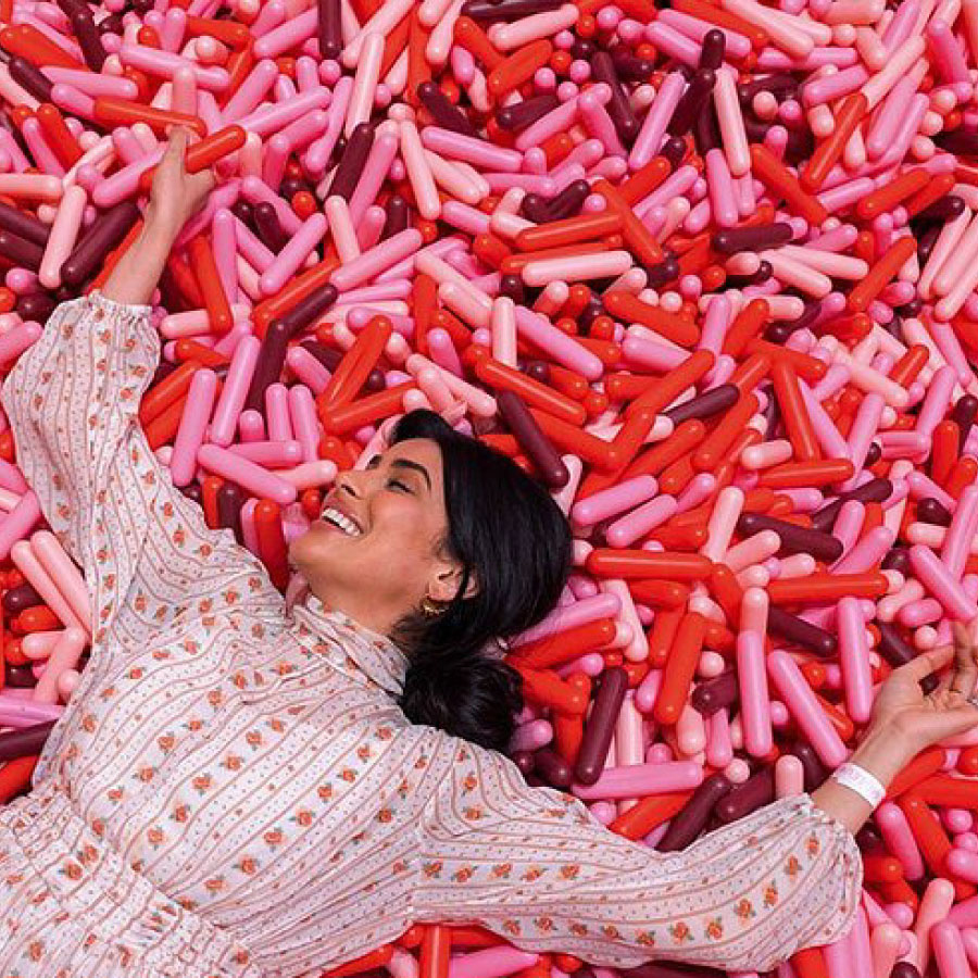 Sensory Immersion - Sensory Storytelling: How Immersive Retail Cuts Through the Noise